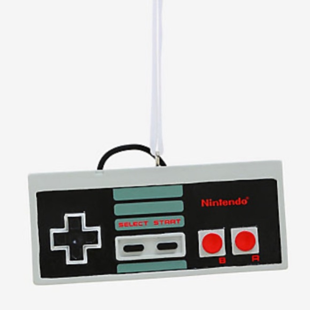 ⚜️NES Nintendo remote control Ornament!